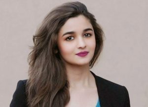 Read more about the article Casually flexing my boyfriend’s photography skills: Alia Bhatt