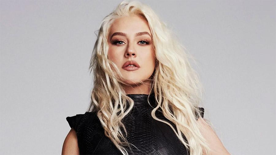 You are currently viewing Christina Aguilera Says She ‘Hated Being Super Skinny’ and Felt ‘So Insecure’