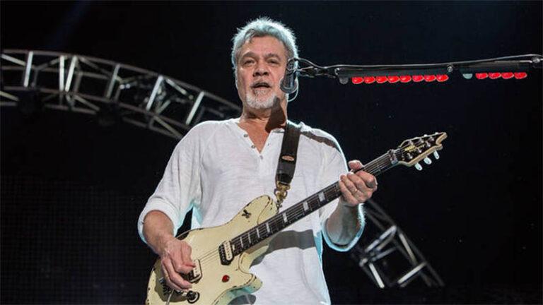 List Of 100 Greatest Guitarists Of All Time By Rolling Stone