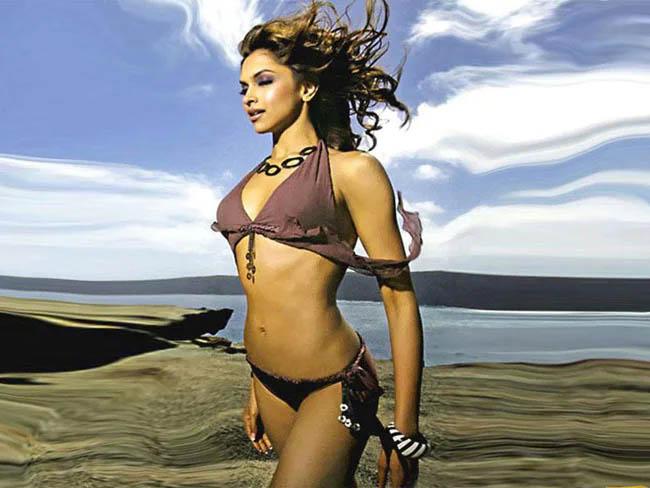 Deepika Padukone in Chestnut coloured Bikini 